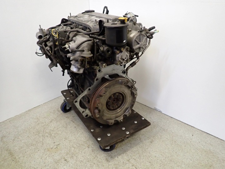 MAZDA 626 PREMACY 323 BJ RF2 2.0 DITD MOTEUR MOTEUR