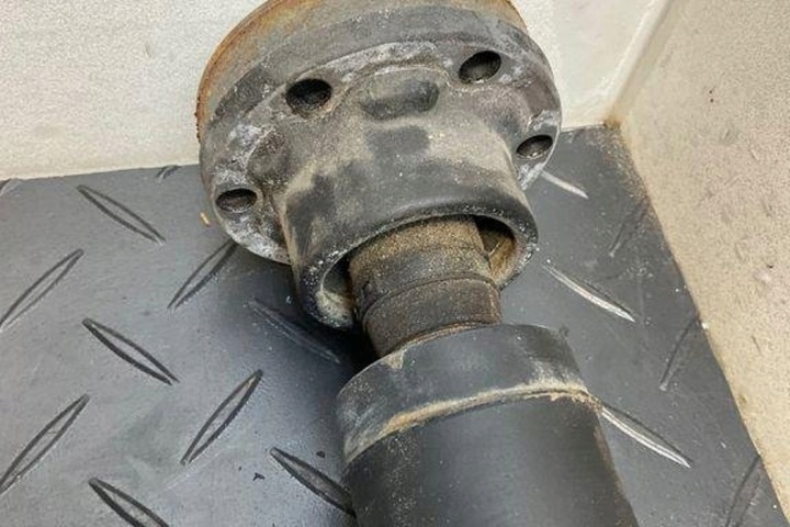 ARBRE DE TRANSMISSION BMW 5 (E60) 7573493 3.0L GASOLINE 2009