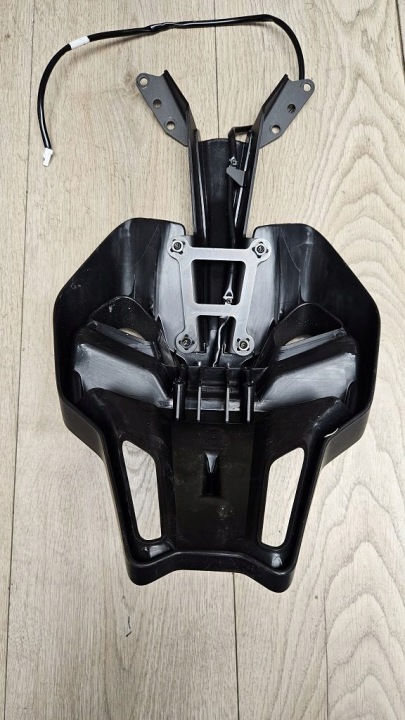 POIGNÉE FIXATION CADRE DE PLAQUE D'IMMATRICULATION QUEUE YAMAHA T-MAX 560