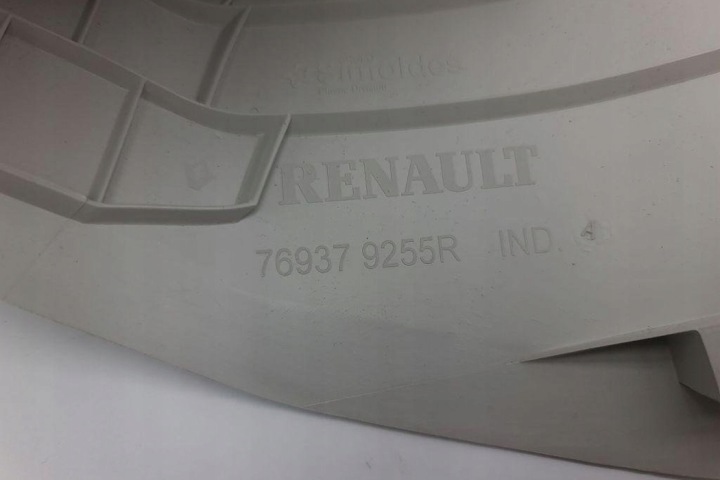DROITE ARRIÈRE PROTECTION MONTANTS RENAULT MEGANE IV GRANDTOUR (K9A/M_) 769368933R