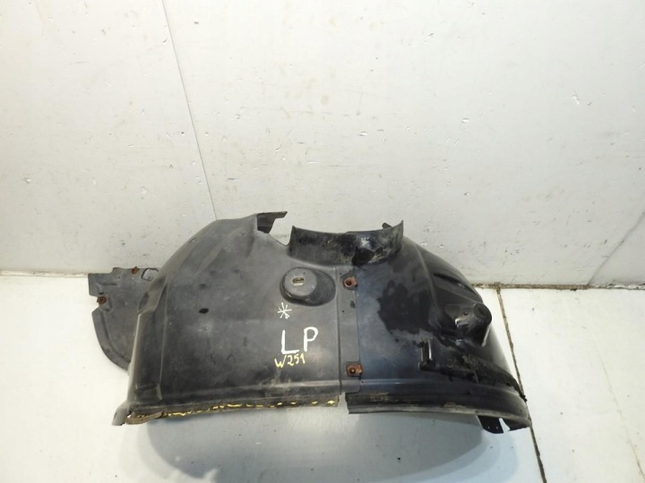 PASSAGE DE ROUE GAUCHE AVANT MERCEDES R W251 A2518840922