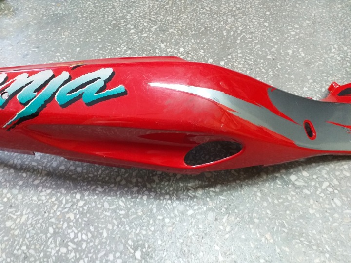 KAWASAKI ZX6R 600 95-97 DÉFLECTEUR D'AIR DROITE QUEUE PLASTIQUE 36001-1541