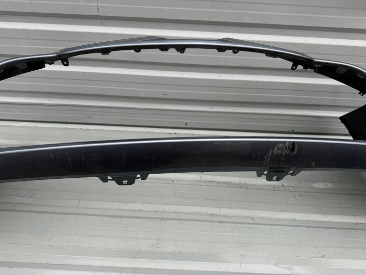 TOYOTA COROLLA E21 18R- PARE-CHOCS AVANT AVANT PDC RONDELLES 52119-02010 BERLINE