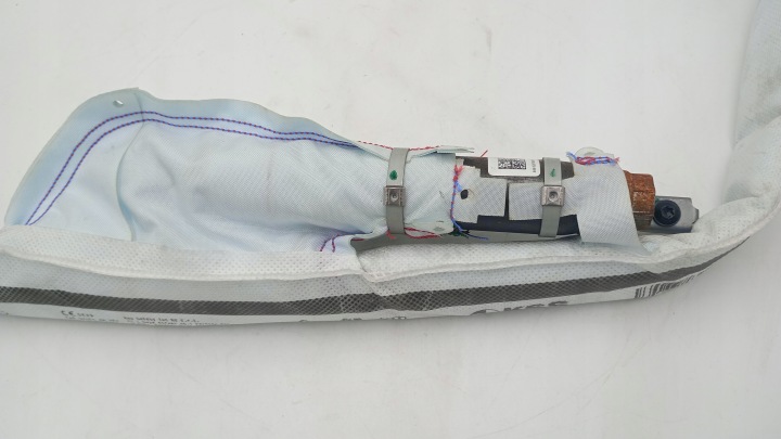 RIDEAU AIRBAG GAUCHE 6V0880741B OU DROITE 6V0880742B SKODA FABIA 3 HAYON