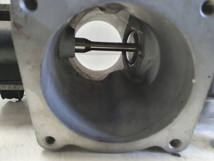 VOLVO S60 II V60 2.0 D4 RADIATEUR GAZ D'ÉCHAPPEMENT EGR 50590603