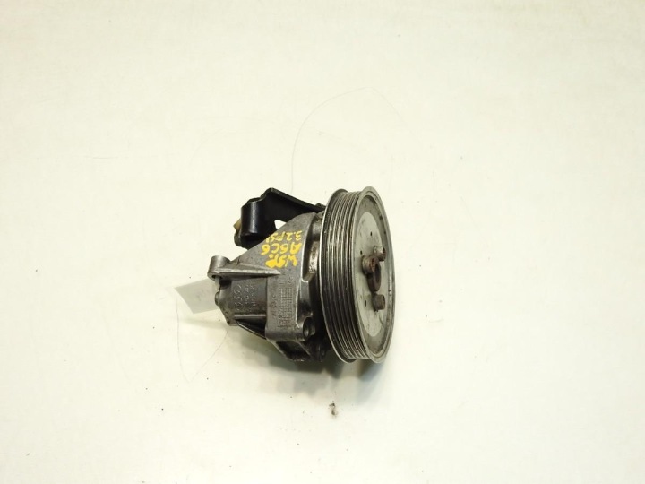 POMPE AMPLIFICATEUR AUDI A6 C6 3.2 FSI 06E145393A