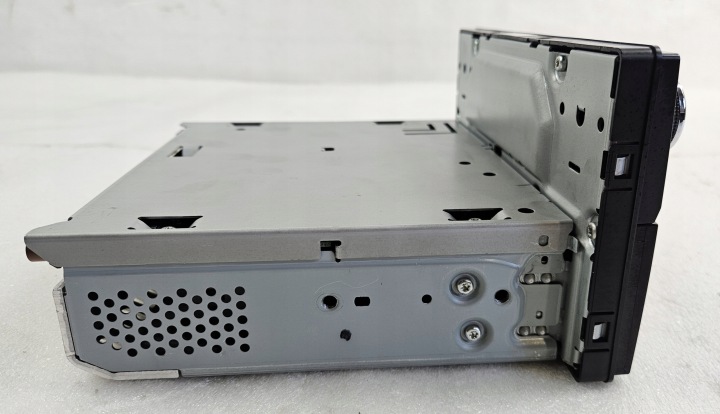 PANNEAU RADIO NAVI NAVIGATION NISSAN LEAF II 2 ZE1 28185-5SN0A 281855SN0A