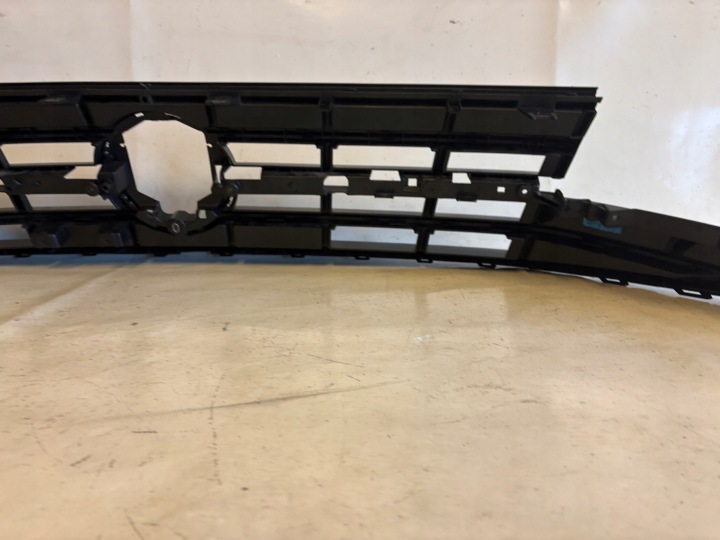 VW TOUAREG III 760 LIFT 23- R-LINE GRILLE CALANDRE RADIATEUR 760853651AJ