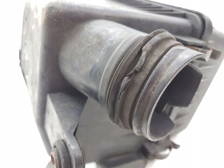 HYUNDAI I30 2010 CHÂSSIS FILTRE AIR 281002H200