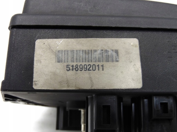BOÎTE FUSIBLES MODULE AW93-14A073-AC JAGUAR XJ XJL X351 3.0D 09-