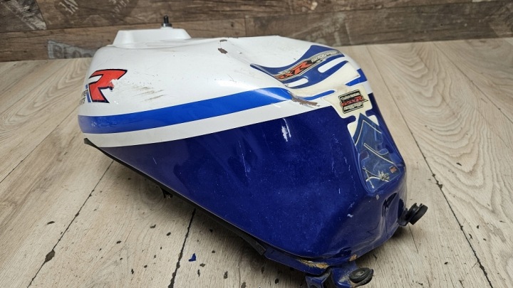 RÉSERVOIR CARBURANTS RÉSERVOIR SUZUKI GSX-R 750