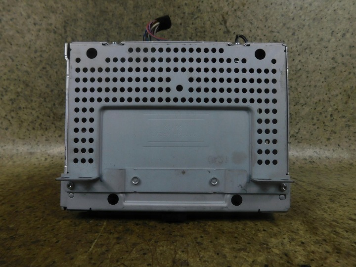 FORD COURIER TOURNEO RADIO JT76-18C815-HD