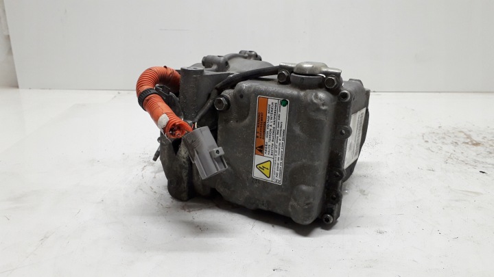MITSUBISHI HYBRIDE COMPRESSEUR DE CLIMATISATION 7813A378