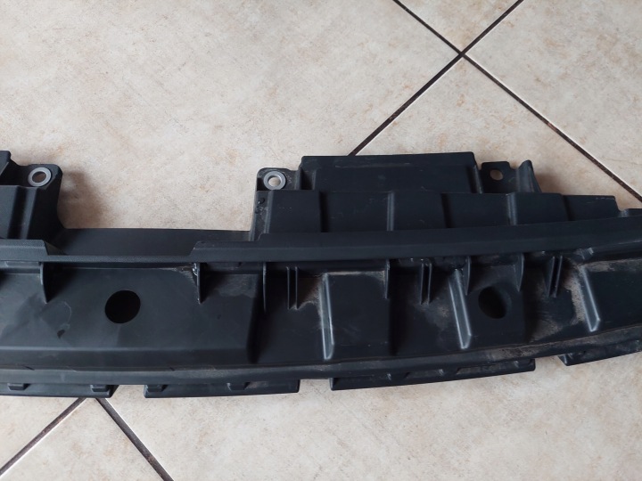 PANNEAU AVANT PROTECTION COURROIE SEAT TARRACO