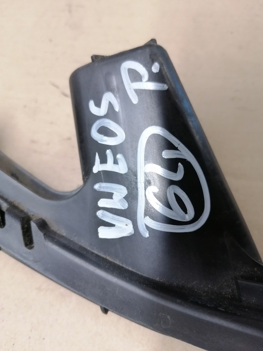 GLISSIÈRE PHARES FIXATION VW EOS 05-10 1Q0807890 DROIT
