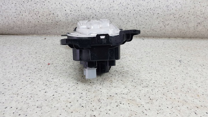 HYUNDAI I10 I 10 III 3 LIFT 2023 DROIT PHARES ANTIBROUILLARD LED FJD 92208-K7500