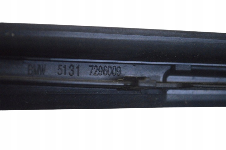 BMW 4 F32 F33 2015 GAUCHE CÔTÉ MOULURE PARE-BRISE AVANT