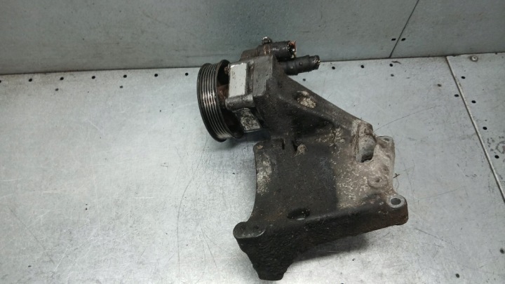 POMPE AMPLIFICATEUR OPEL VECTRA B 2.0DT 95-99R BERLINE 90502550