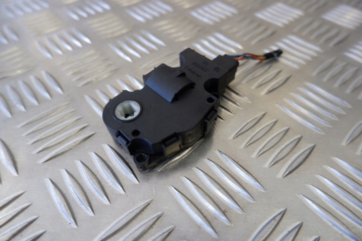 PETIT MOTEUR SOUPAPE FLUX AIR BMW X5 (E70) 9298880 3.0L DIESEL 173KW