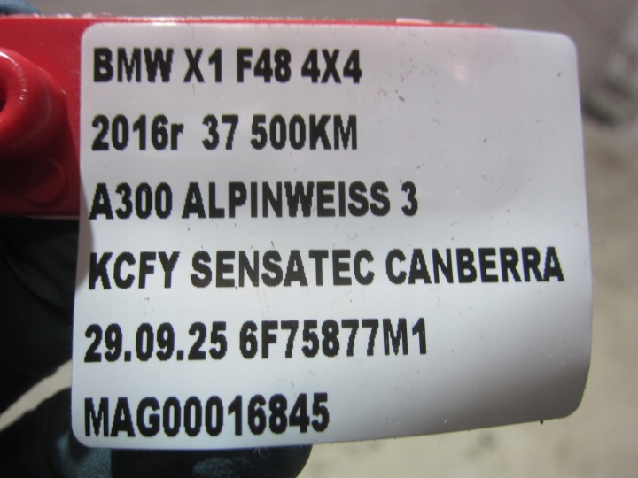 BMW X1 F48 B46 MÉCANISME ESSUIE-GLACES AVANT PETIT MOTEUR AVANT 61617350657