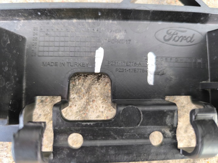 FORD TRANSIT CUSTOM PZ3117E778A RENFORCEMENT PARE-CHOCS AVANT ORIGINAL