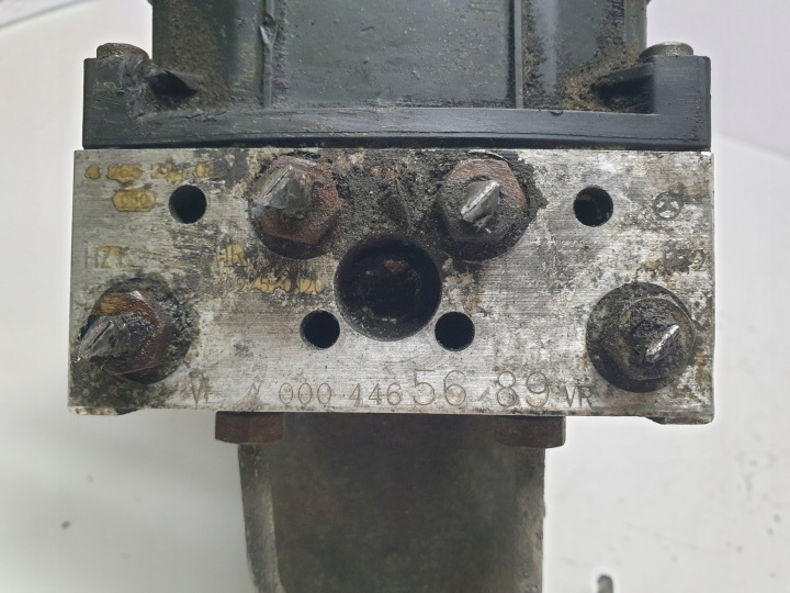 POMPE ABS MERCEDES-BENZ SPRINTER W903 LIFT 2.2 CDI 0004465689