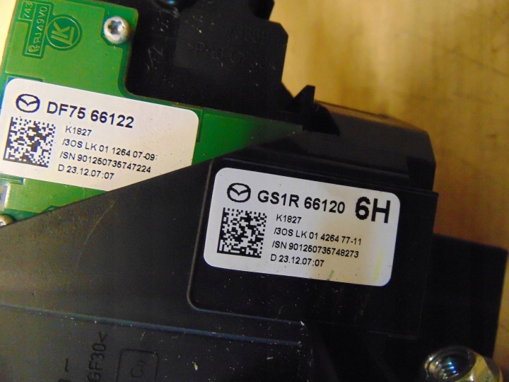 COMMUTATEUR COMPOSITE MAZDA OE GS1R66120