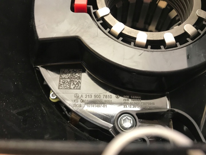 MERCEDES-BENZ E W238 MANETTE COMMUTATEUR CLIGNOTANTS ESSUIE-GLACES