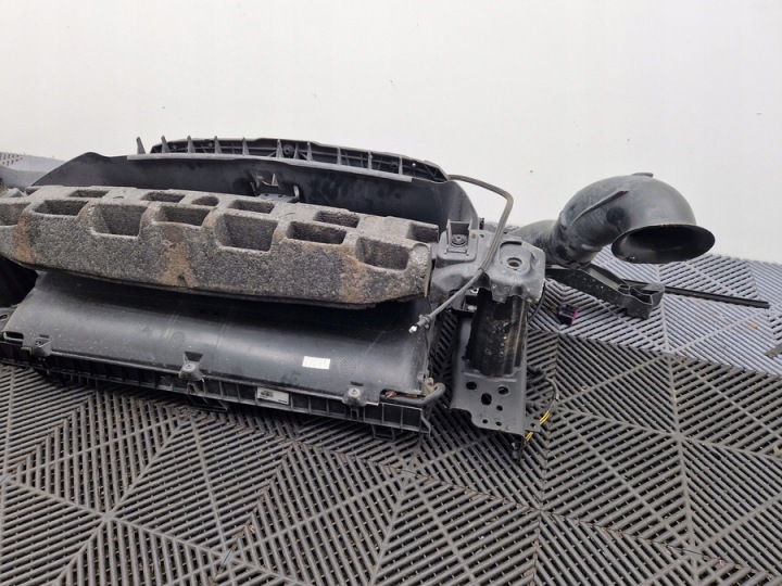 2011 PORSCHE CAYENNE (92A) AMORTISSEUR PARE-CHOCS AVANT 7P5807550