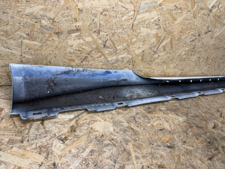 AUDI A5 8W6 S-LINE GAUCHE MOULURE SEUIL 8W6853859E NEUF ORIGINAL BONNES CONDITIONS
