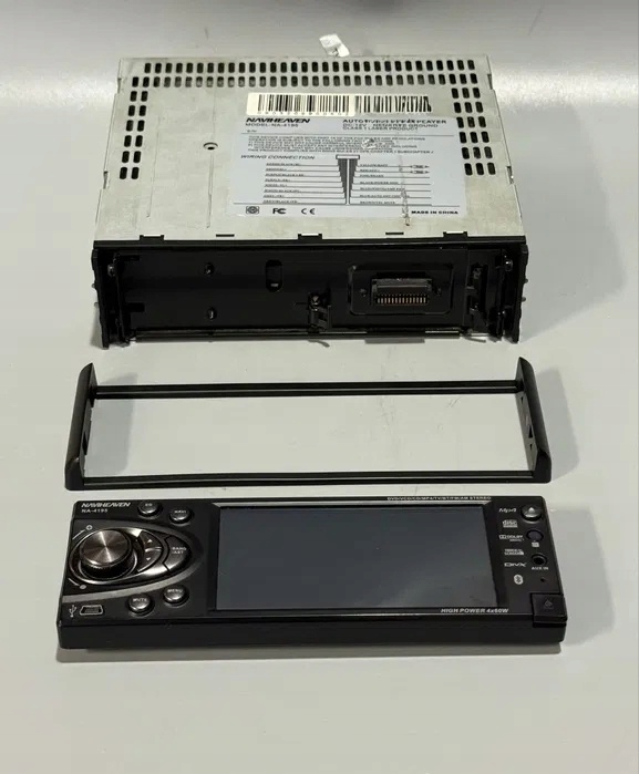 RADIO AUTOMOBILE NAVIHEAVEN MODÈLE SUR 4195 FONCTIONNELLES RECOMMANDÉ