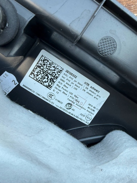 COLLECTEUR PORTES ARRIÈRE DROITE CÔTÉ OPEL INSIGNIA B UNIVERSEL GSI 39138332