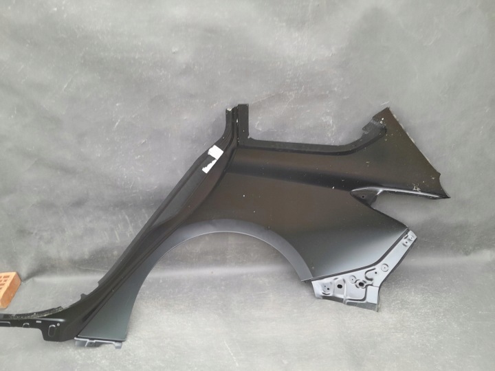 FORD FOCUS MK4 UNIVERSEL 18- AILE ARRIÈRE ARRIÈRE DROIT ORIGINAL