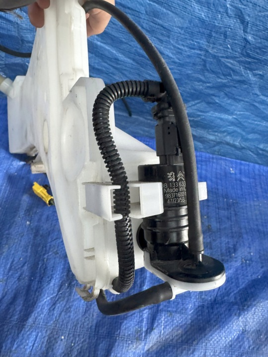 RÉSERVOIR LIQUIDE LAVE-GLACES DS7 LIFT E-TENSE 1.6 HYBRIDE