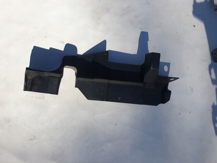 MITSUBISHI ASX 10-16 GUIDE D'AIR AVANT 5379A279 5379A280