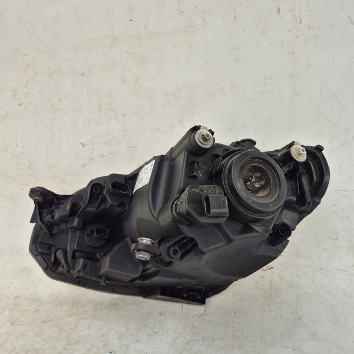 VW UP LIFT 1S 1S1 16- PHARE DROITE AVANT AVANT 1S1941016AA