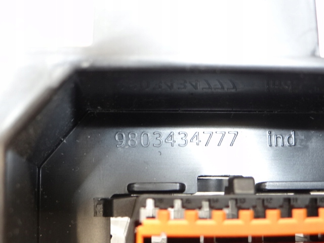 PEUGEOT 308 II T9 BOÎTE À GANTS CONSOLES TABLEAU DE BORD TRANSMISSION USB PRISE OBD 9803434777