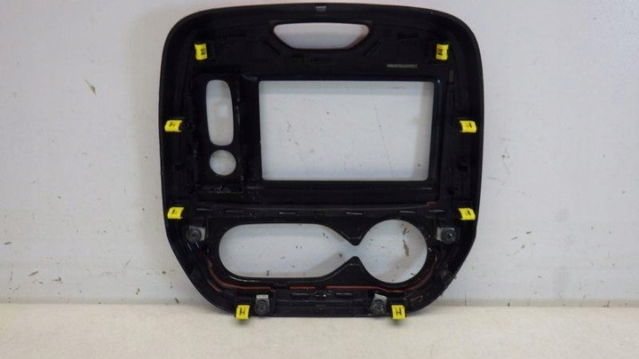 CHÂSSIS PROTECTION RADIO CAPTUR I 682700795R 682702540R 682707901R 682704761R