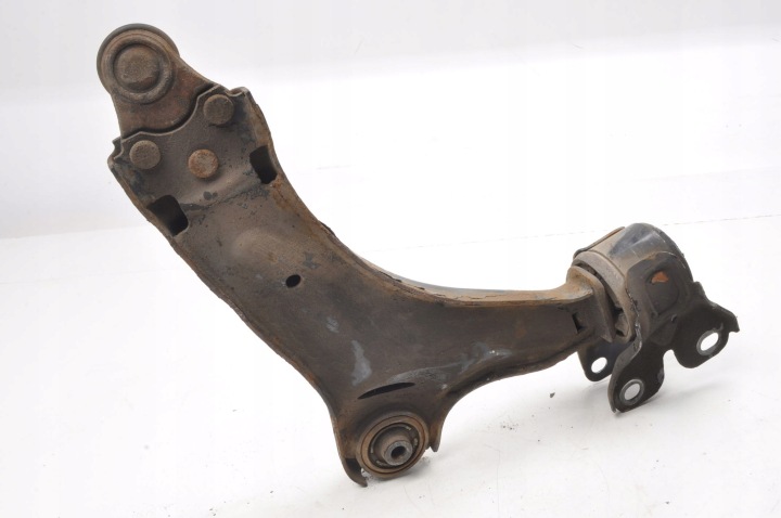 VOLVO XC60 I BRAS DE SUSPENSION GAUCHE AVANT