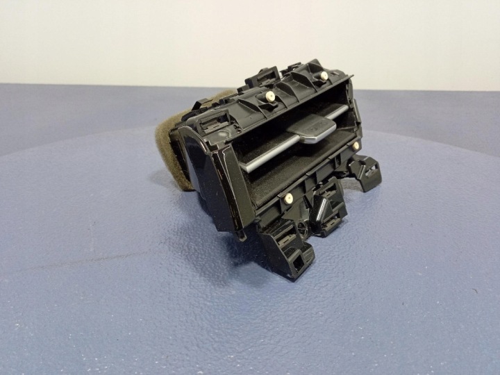 VW ARTEON LIFT 20- GRILLES CONDUIT D'AIR AIR GAUCHE 3G8819701