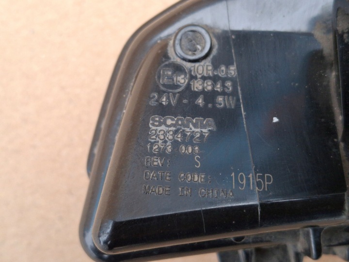 PHARE CLIGNOTANT SCANIA OE 2334727
