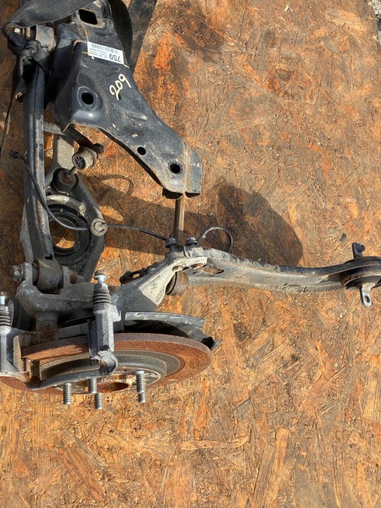 HYUNDAI I40 2014 LIFT UNIVERSEL POUTRE SUSPENSIONS ARRIÈRE 55405-3Z750