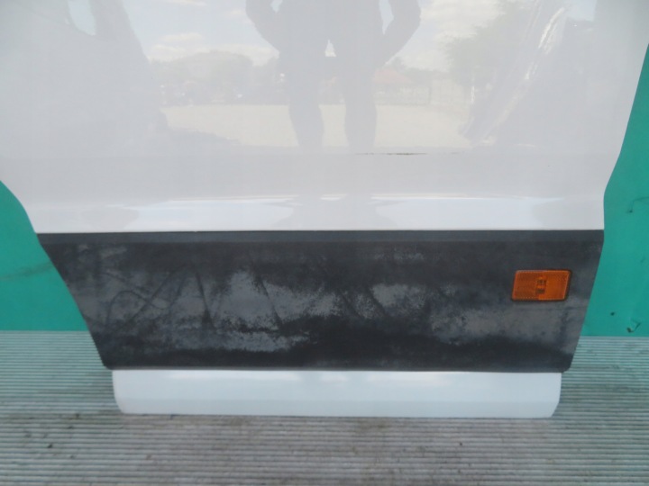 PORTES GAUCHE AVANT VW CRAFTER MAN TGE 18R