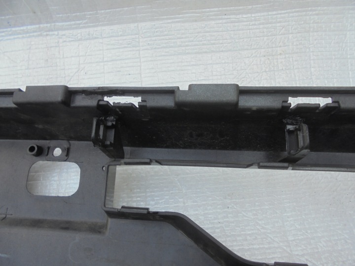 SPOILER PARE-CHOCS DOUBLURE AVANT TOYOTA HILUX VIII 20- INVINCIBLE 52410-YP020