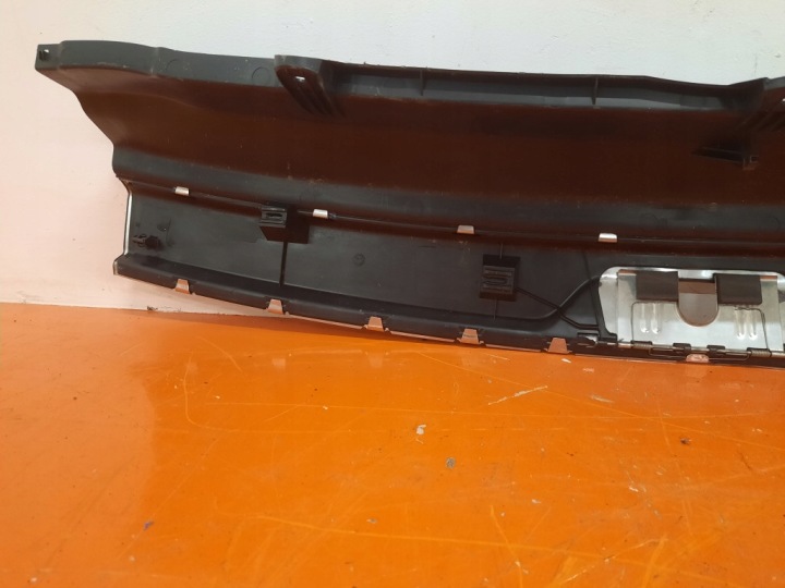 SKODA SUPERB II 09-15 UNIVERSEL PROTECTION MOULURE SEUIL COUVERCLES DE COFFRE 3T9863459