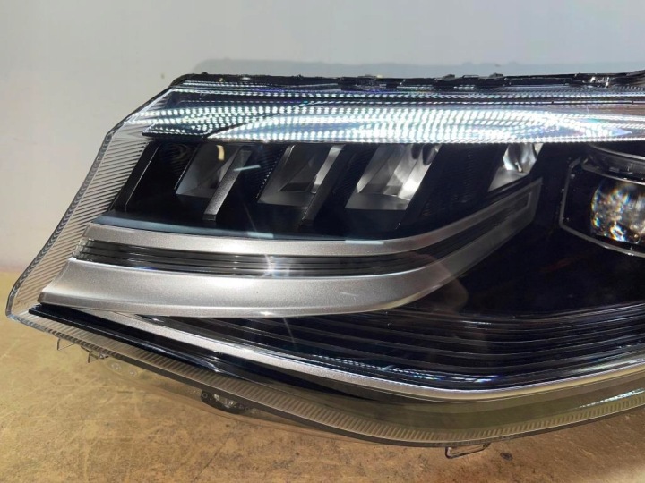 VW CADDY 5 PHARE AVANT DROITE COMPLET LED COMPLÈTE AVEC MODULAMI