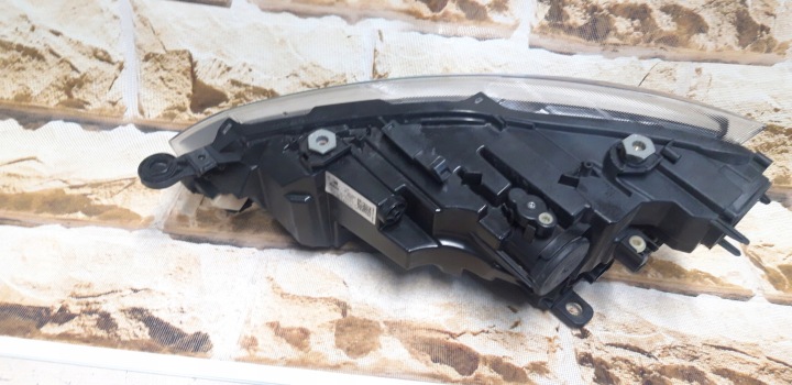 SEAT IBIZA 5 V 6F1 ARONA LIFT 22' COMPLET LED EUROPE DROITE PHARE