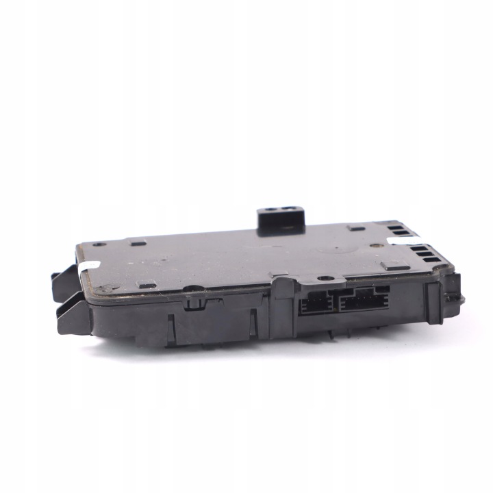 MERCEDES W213 C238 MODULE LADOWANIA INDUKCYJNEGO TELEMATIC A2139006911