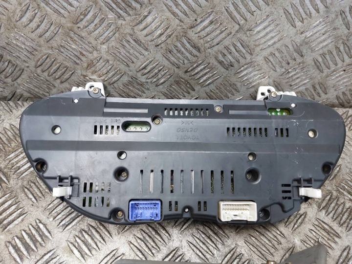 KIT DE DÉMARRAGE AVENSIS T25 1.8 16V 89661-05800 89741-05070 89780-05040