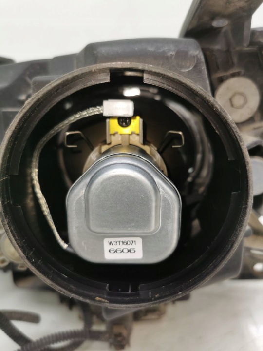 2006 SUZUKI GRAND VITARA II PROJECTEUR 10059079